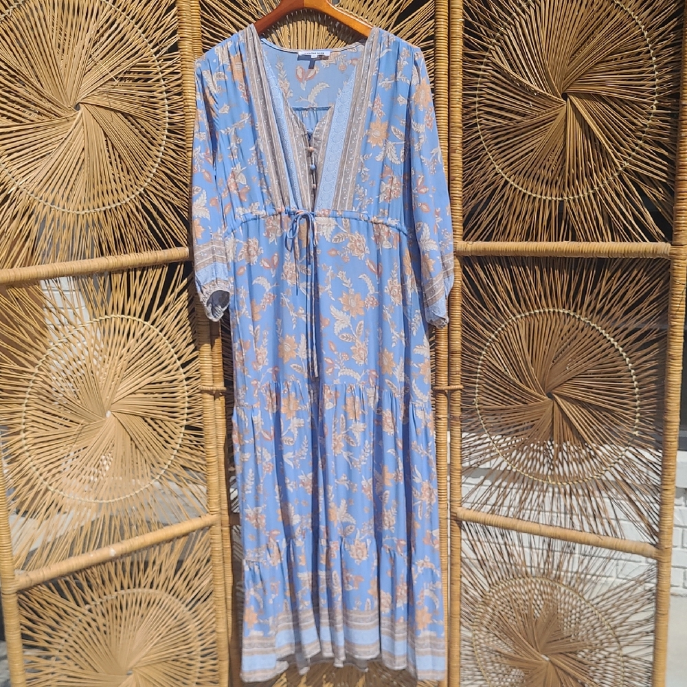 Elevator Disco L Floral Blue Maxi Dress